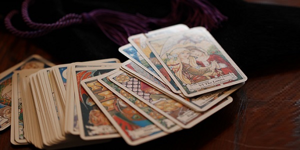 Maksud kad Tarot Mitologi